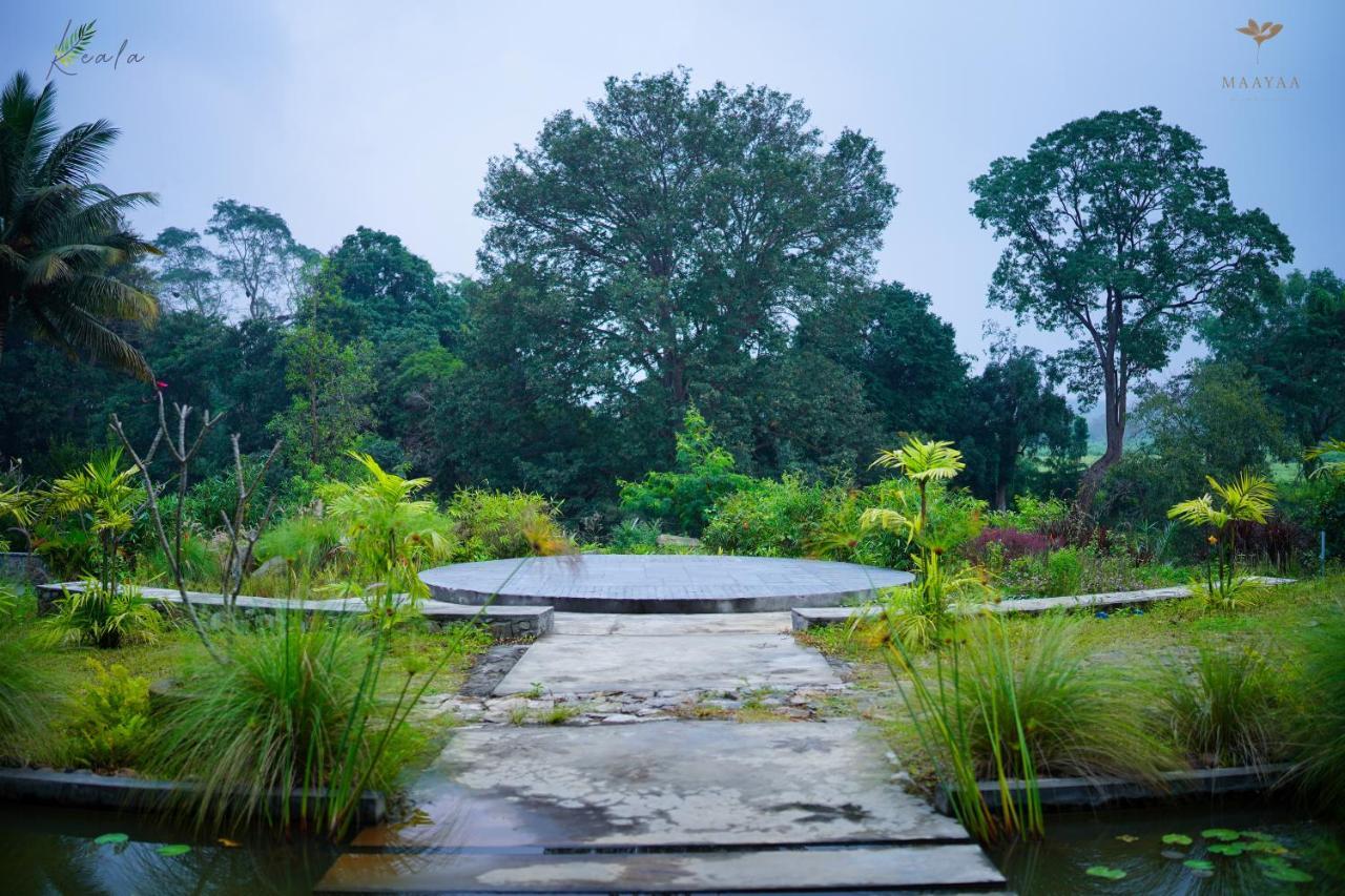 Maayaa Riverside Villa By Kpm Tripenta Attappādi 外观 照片