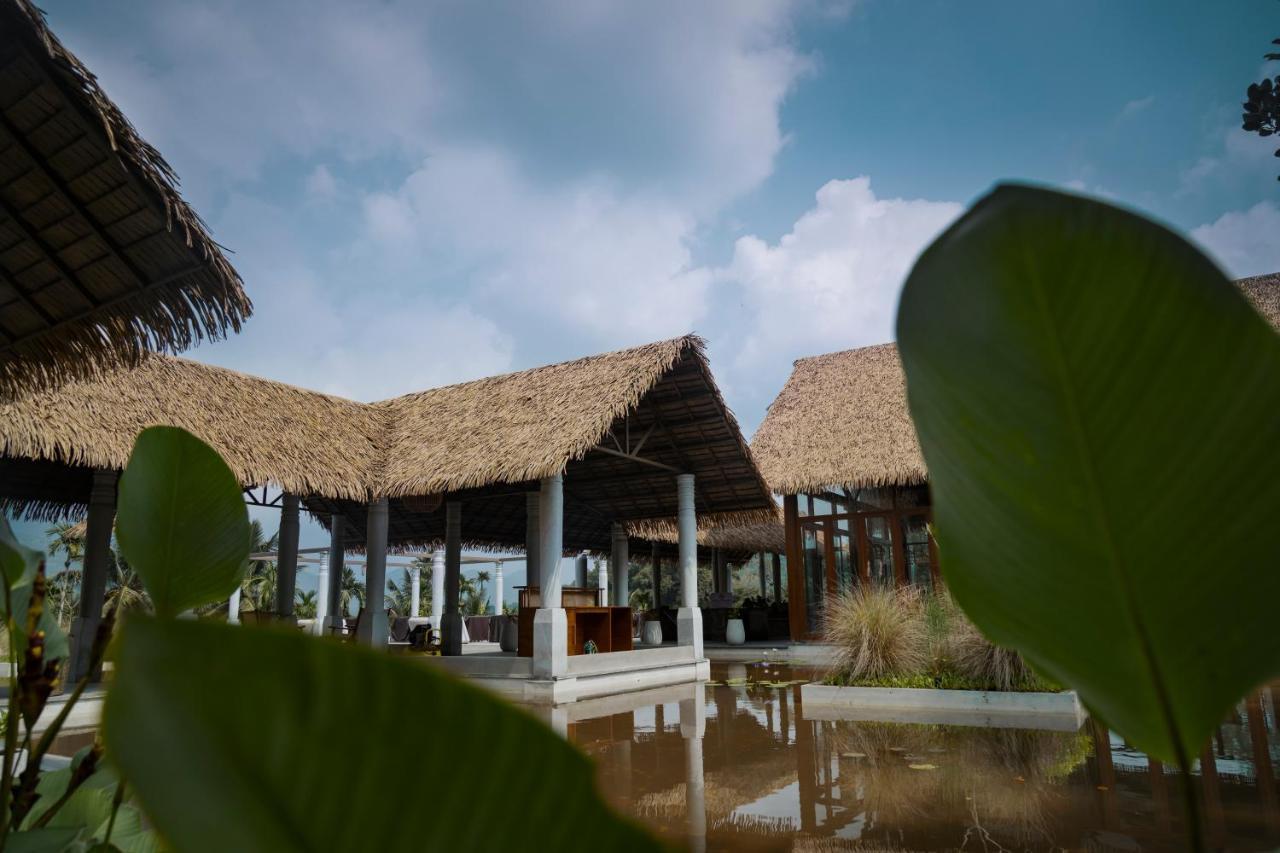 Maayaa Riverside Villa By Kpm Tripenta Attappādi 外观 照片