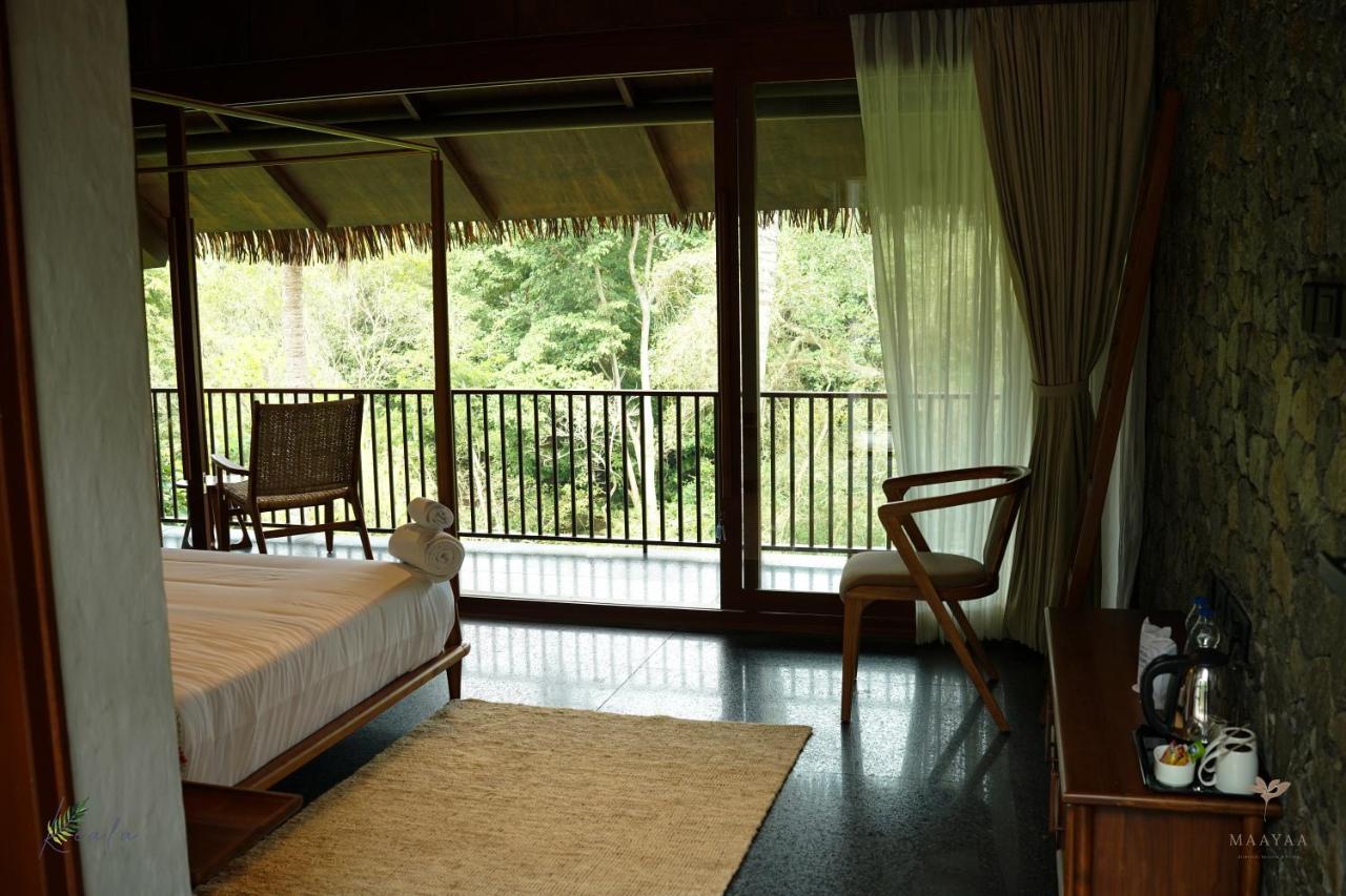 Maayaa Riverside Villa By Kpm Tripenta Attappādi 外观 照片