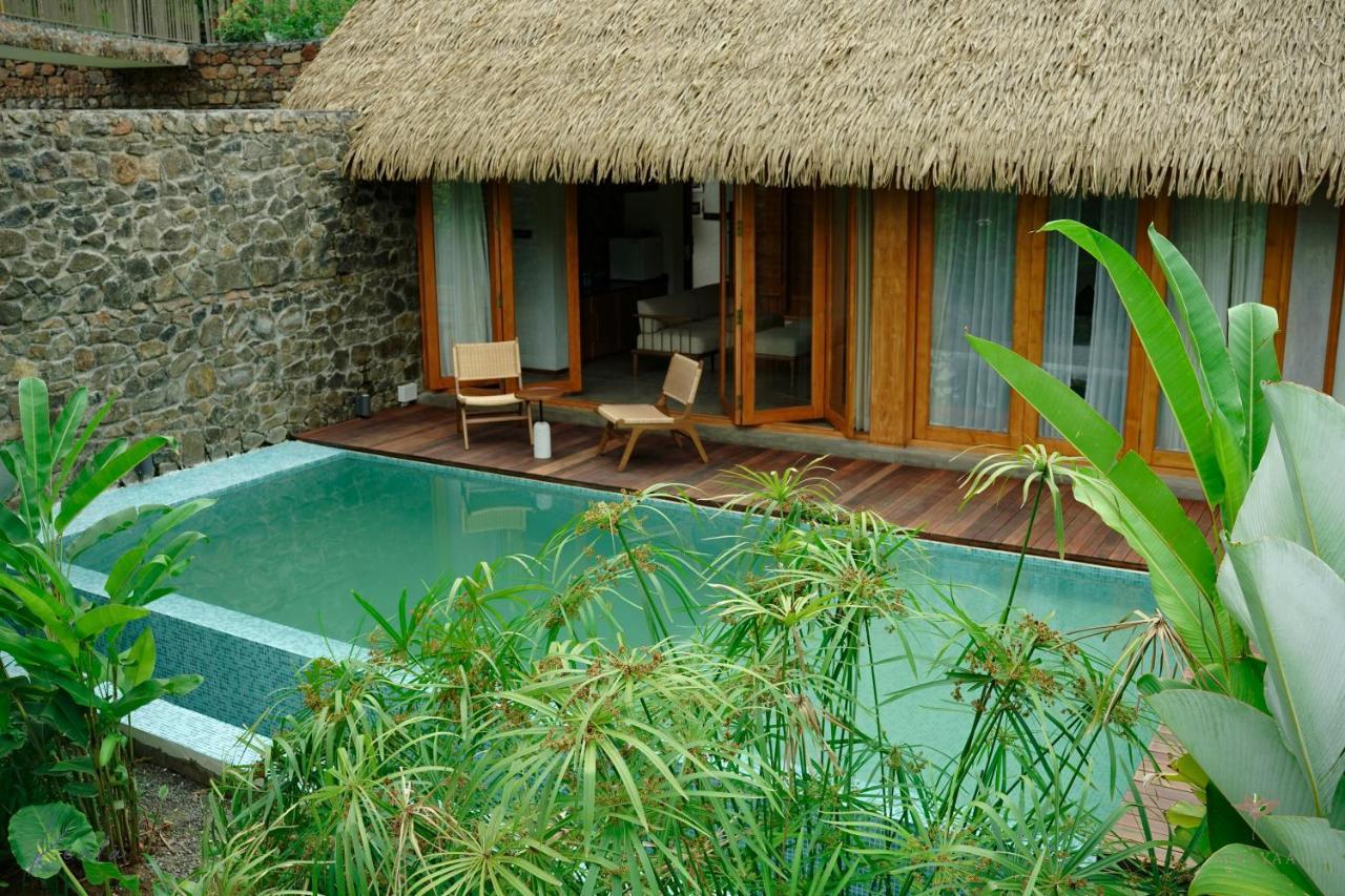 Maayaa Riverside Villa By Kpm Tripenta Attappādi 外观 照片